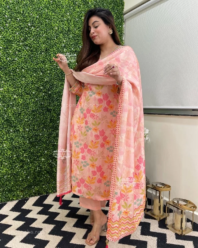 Women Floral Printed Kurta With Pant And Chanderi Dupata Set Trendy High-Waist Trousers Women Floral Printed Kurta With Pant And Chanderi Dupata Set Trendy High-Waist Trousers