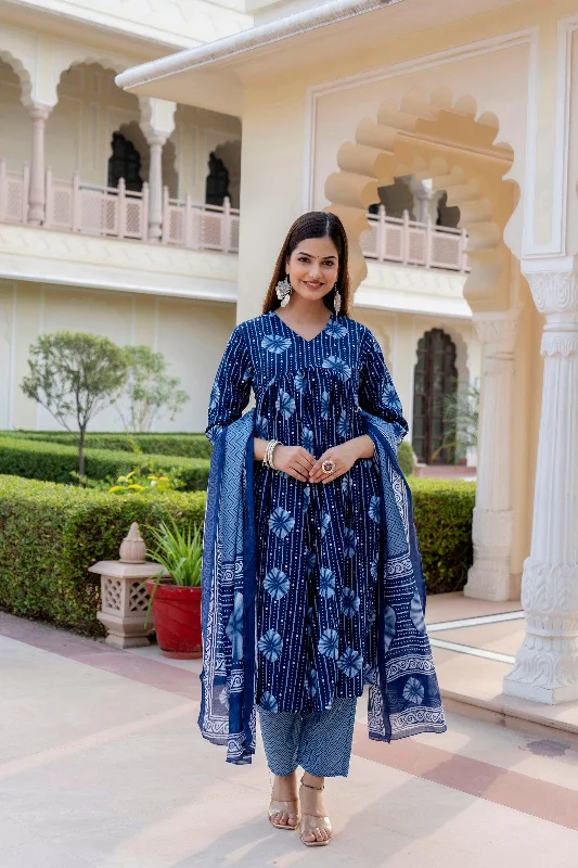 Women Blue Indigo Kurta and Pant Set With Dupatta Comfy Zip-Up Pants