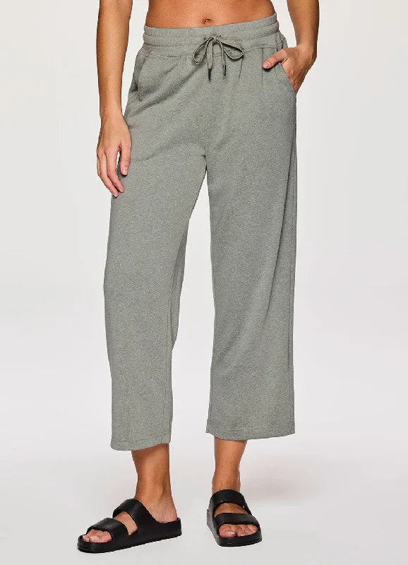 Zen Cropped Straight Pant Classic Pleated Pants