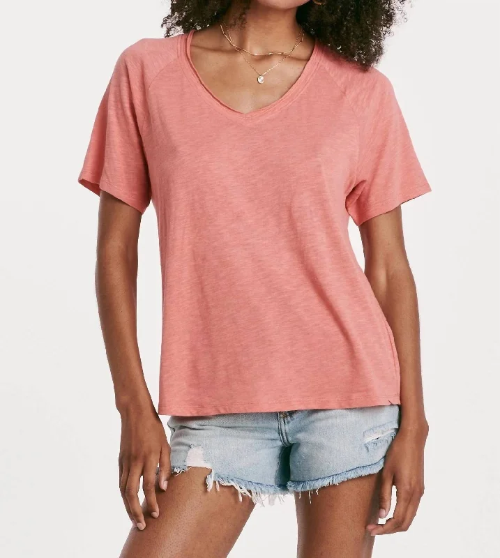 Taylor Relaxed V-Neck Slubbed Basic Tee In Grapefruit