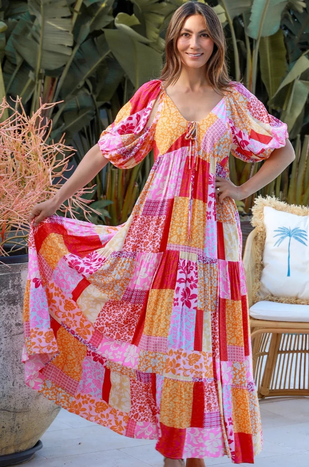 JEWEL V-NECK MAXI DRESS Trendy Printed Maxi Dress