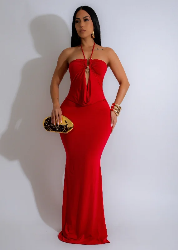 Siren’s Embrace Maxi Dress Red