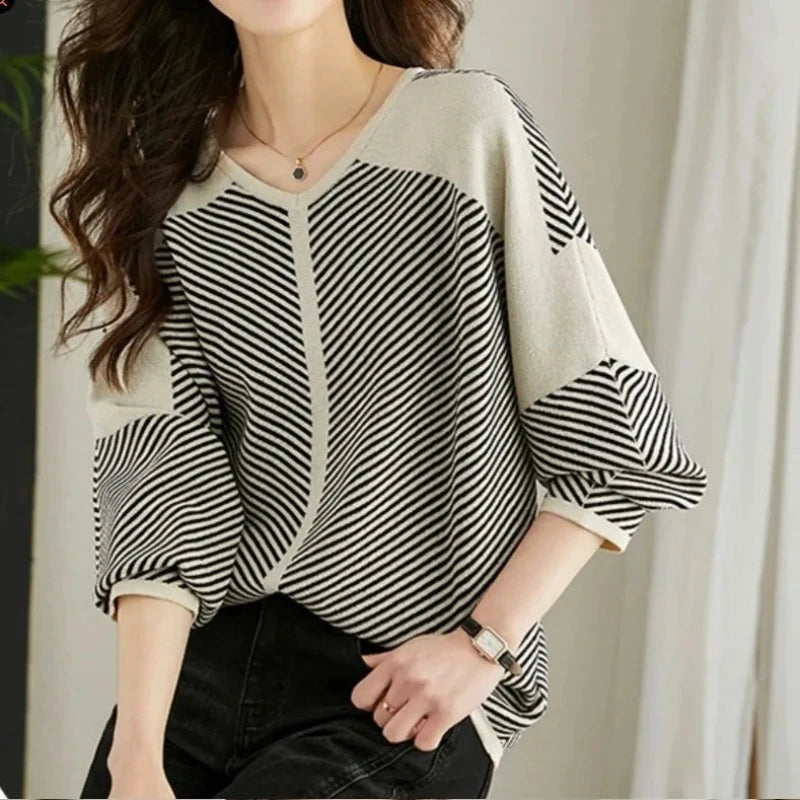 2024 New Spring Striped Tops Women Pullover Long Sleeve V Neck Striped Loose Office Lady Korean Style Print Lively Popularity T-Shirts Satin Blend Silk Blend Wool Blend 2024 New Spring Striped Tops Women Pullover Long Sleeve V Neck Striped Loose Office Lady Korean Style Print Lively Popularity T-Shirts Satin Blend Silk Blend Wool Blend