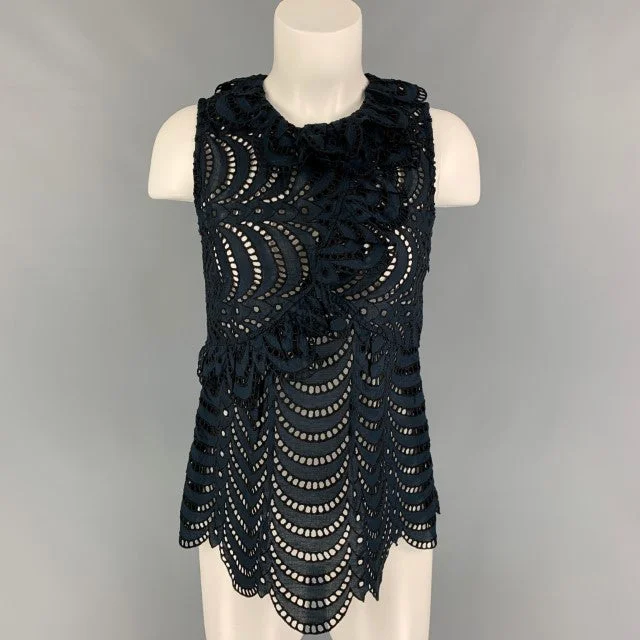 MARC by MARC JACOBS Size 2 Navy Cotton Eyelet Sleeveless Blouse Airy Cotton Blouse