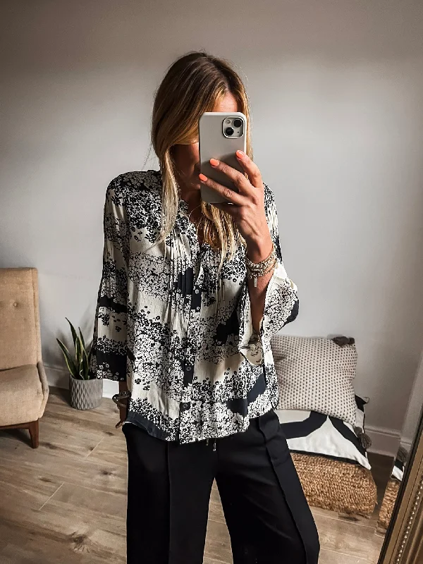 Saint Tropez Iselin Blouse PREMIUM BRAND Modern Oversized Blouse
