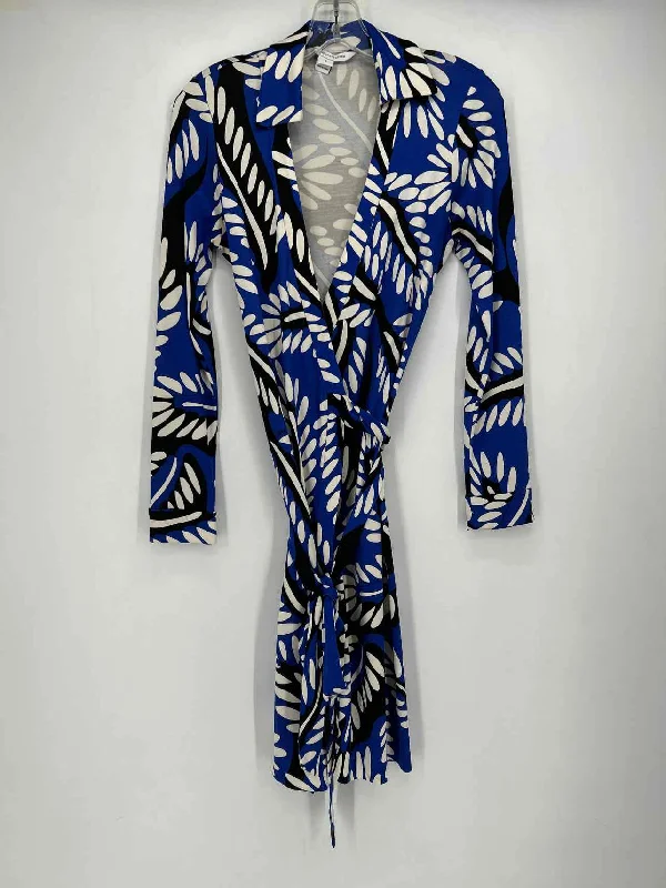 Diane Von Furstenberg Size 8 Blue Print Dress