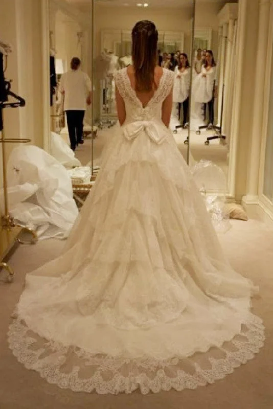 Latest Lace Ball Gown Princess Dress Bowknot Tiered Court Train  Bridal Gown