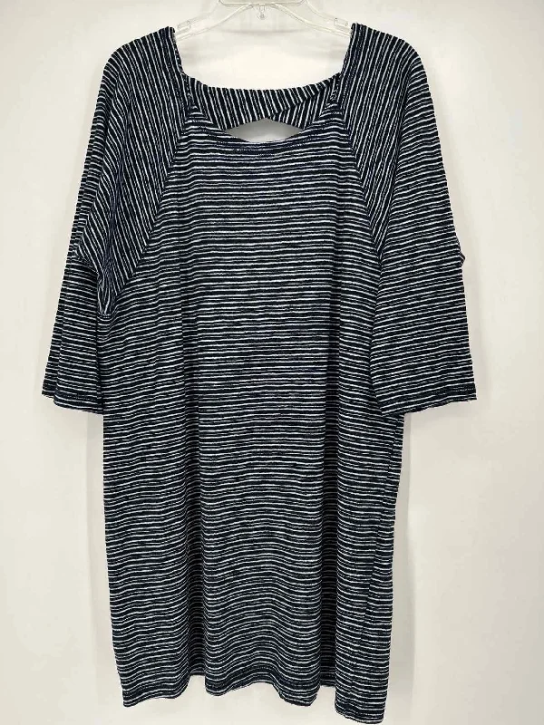 T By Talbots Size L Navy Striped Dress