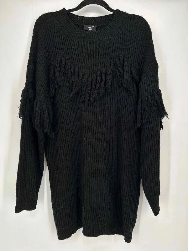 Vici Size M Black Sweater Dress