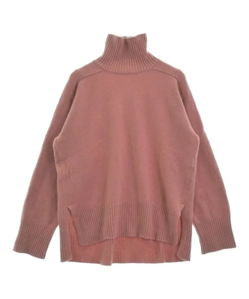 Mila Owen Sweaters Graphic Sweater Embroidered Appliqued