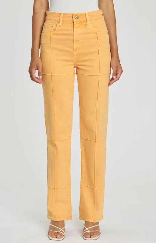 Cassie Super High Rise Straight Jean In Nectar Casual Light Wash Jeans