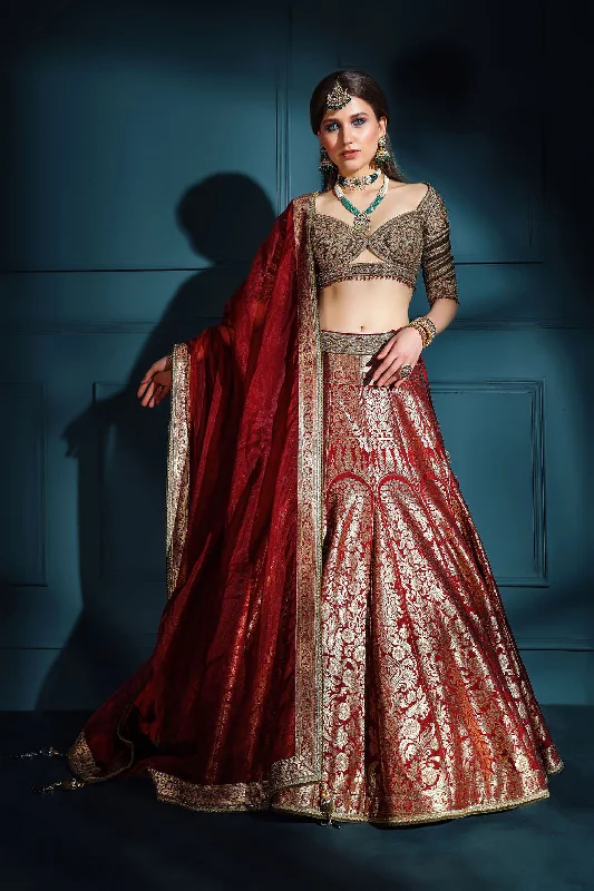 Red brocade Skirt with embroidered top linen skirt airy