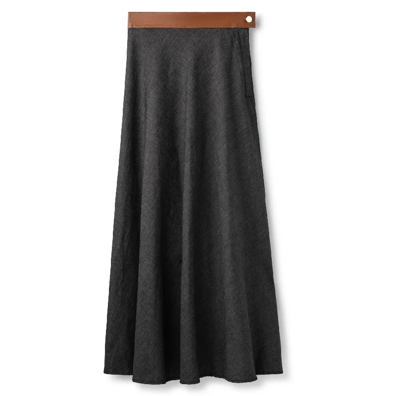 Waistband Circle Skirt In: Black Denim ruffled skirt detail